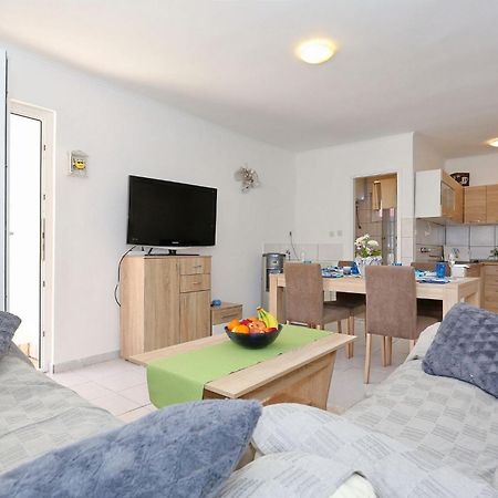 Apartments Marino Vir Dış mekan fotoğraf