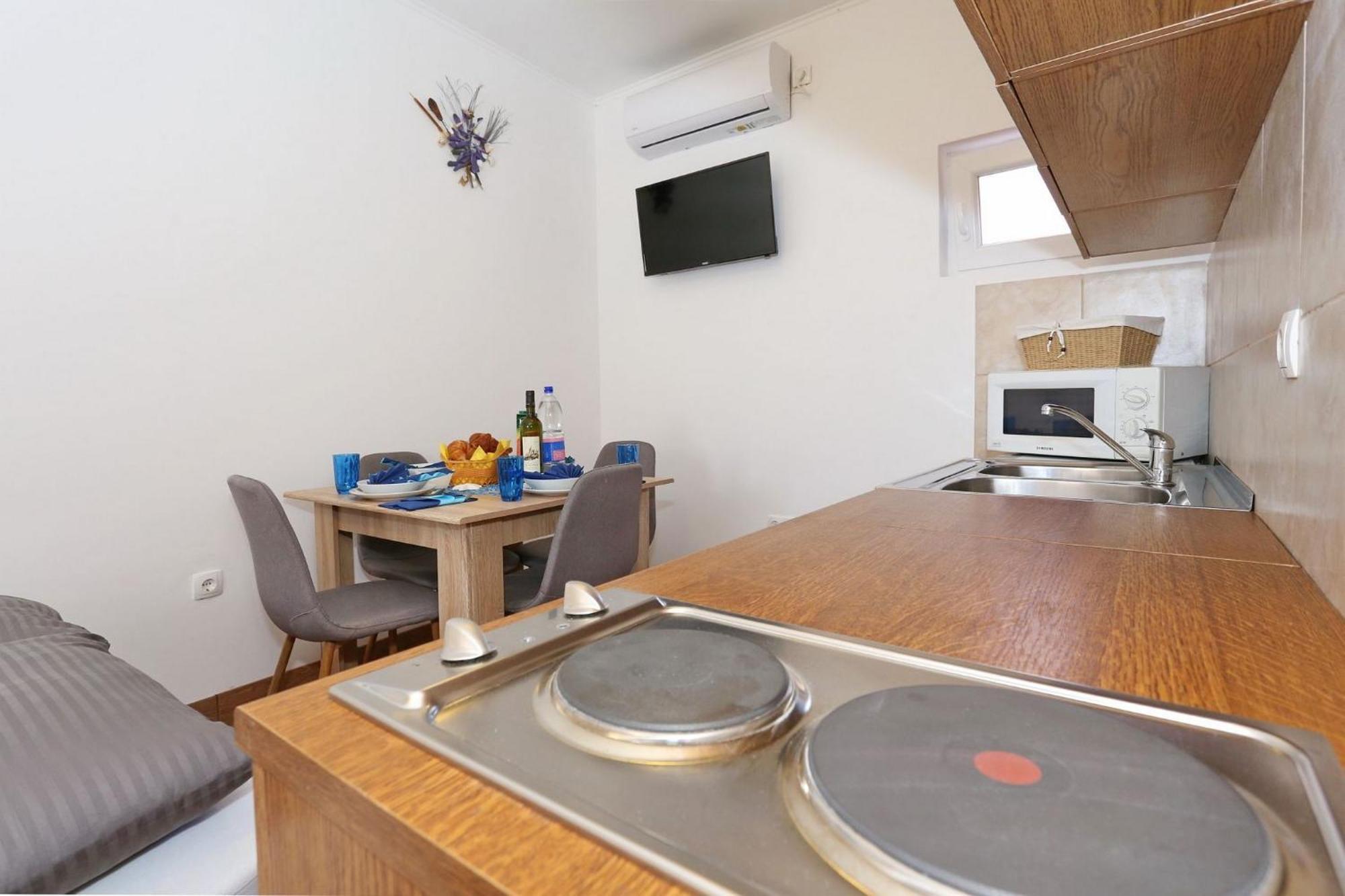 Apartments Marino Vir Dış mekan fotoğraf